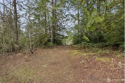 9520 Dishman Road NW, Bremerton, WA 98312 - Photo 33