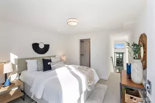 4801 Dayton Ave N, Seattle, WA 98103 - Photo 11