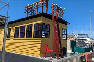 2040 Westlake Ave N, Seattle, WA 98109 - Photo 3