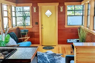 2040 Westlake Ave N, Seattle, WA 98109 - Photo 7