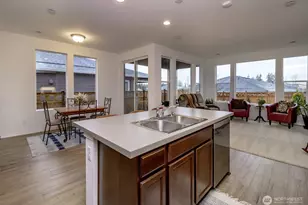 15108 183rd Ave E, Bonney Lake, WA 98391 - Photo 7