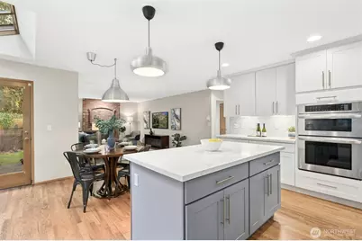 2406 237th Court NE, Sammamish, WA 98074 - Photo 9