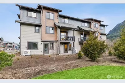 1196 Waterfall Way SE #1804, North Bend, WA 98045 - Photo 3