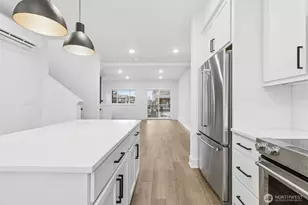 1196 Waterfall Wy SE, North Bend, WA 98045 - Photo 9