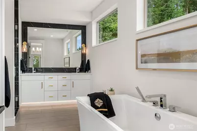 710 Chris David Drive, Steilacoom, WA 98388 - Photo 11