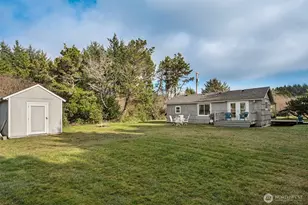 65 Chickamin Ave, Hoquiam, WA 98550 - Photo 25