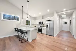 3993 Gentlebrook Ln, Bellingham, WA 98226 - Photo 9