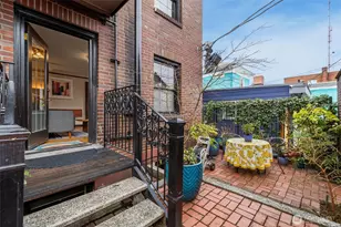 1120 17th Ave, Seattle, WA 98122 - Photo 9