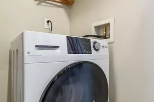 1120 17th Ave, Seattle, WA 98122 - Photo 17