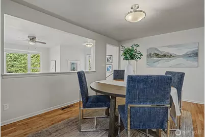 2021 NE 97th Street, Seattle, WA 98115 - Photo 9