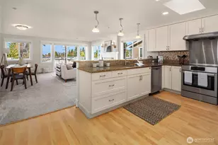 616 Glen St, Edmonds, WA 98020 - Photo 3