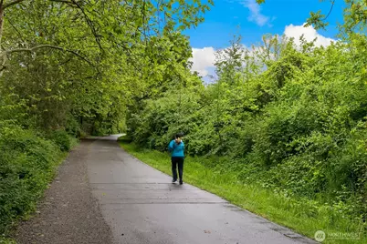 5220 21st Avenue NE #2, Seattle, WA 98105 - Photo 23