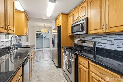 3316 S 248th Place, Kent, WA 98032 - Photo 9