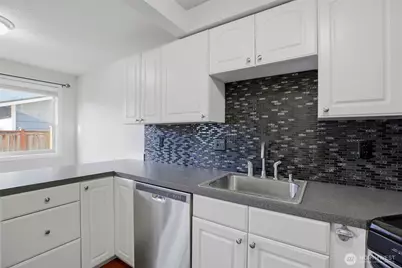 708 N L Street #2, Tacoma, WA 98403 - Photo 11