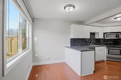 708 N L Street #2, Tacoma, WA 98403 - Photo 9