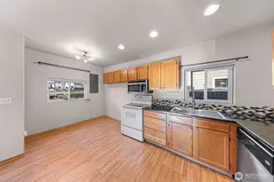 5788 Vista Dr, Ferndale, WA 98248 - Photo 15