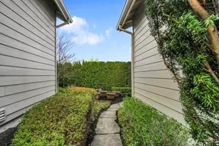 23042 NE 128th Pl, Redmond, WA 98053 - Photo 23