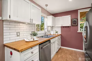 14333 Dayton Ave N, Seattle, WA 98133 - Photo 11