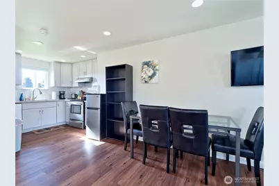 6105 S 124th St, Seattle, WA 98178 - Photo 5