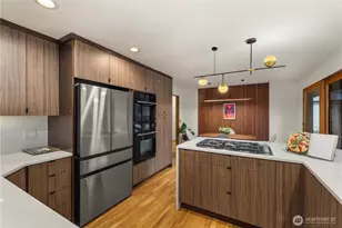 16700 SE 31st St, Bellevue, WA 98008 - Photo 13