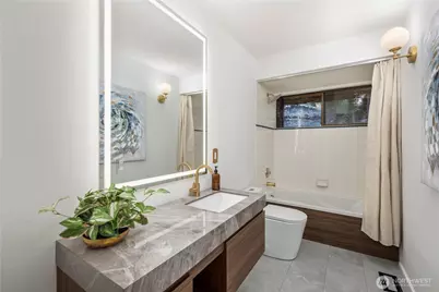 16700 SE 31st Street, Bellevue, WA 98008 - Photo 23