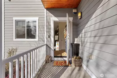 722 NE Nantucket Street, Bremerton, WA 98310 - Photo 3