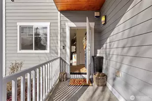 722 NE Nantucket St, Bremerton, WA 98310 - Photo 3