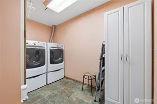 315 Taylor Ave NW, Renton, WA 98057 - Photo 27