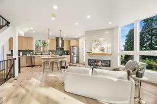 11741 23rd Pl NE, Seattle, WA 98125 - Photo 3