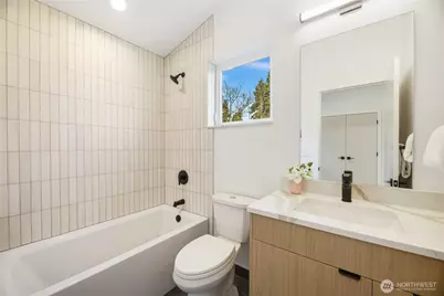 11741 23rd Place NE, Seattle, WA 98125 - Photo 17