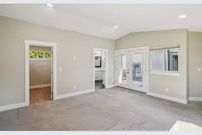 10214 NW 11th Avenue, Vancouver, WA 98685 - Photo 9