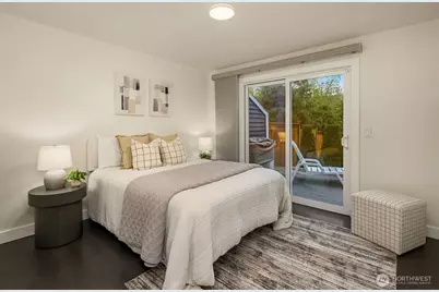 11715 NE 105th Lane, Kirkland, WA 98033 - Photo 19