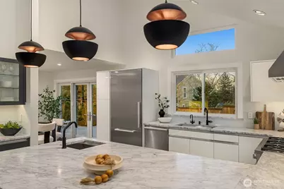 11715 NE 105th Lane, Kirkland, WA 98033 - Photo 15