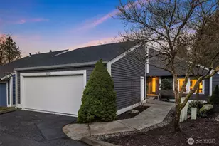 11715 NE 105th Ln, Kirkland, WA 98033 - Photo 3