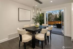 11715 NE 105th Ln, Kirkland, WA 98033 - Photo 17