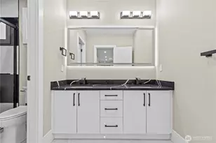 20921 1st Pl S, Des Moines, WA 98198 - Photo 23