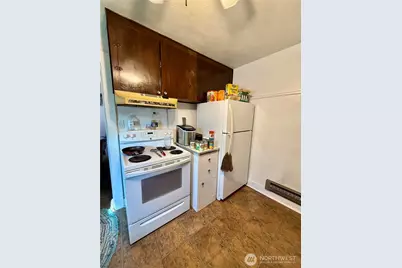 313 S Birch St, Omak, WA 98841 - Photo 5