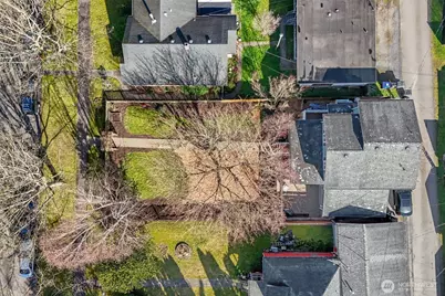 1721 McDougall Avenue, Everett, WA 98201 - Photo 31