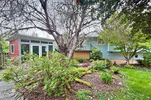 3929 205th Pl SW, Lynnwood, WA 98036 - Photo 1
