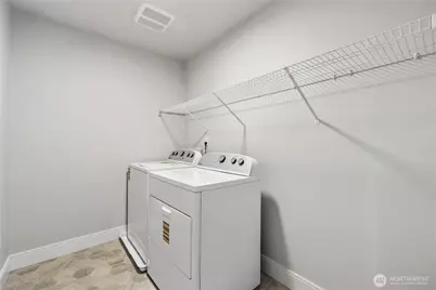 22213 17th Avenue W, Lynnwood, WA 98036 - Photo 27