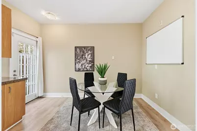 22672 NE Alder Crest Lane, Redmond, WA 98053 - Photo 11