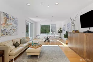 8631 NE 19th Pl, Clyde Hill, WA 98004 - Photo 21