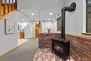 6897 Helena St, Clinton, WA 98236 - Photo 25