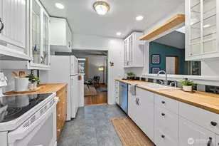 6897 Helena St, Clinton, WA 98236 - Photo 11