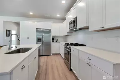 13449 192nd Street E, Graham, WA 98338 - Photo 9