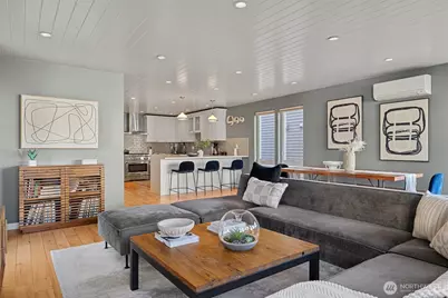 3028 63rd Avenue SW, Seattle, WA 98116 - Photo 7