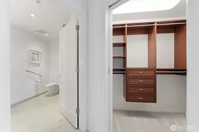 10700 NE 4th Street #1110, Bellevue, WA 98004 - Photo 15