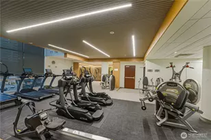 10700 NE 4th St, Bellevue, WA 98004 - Photo 37