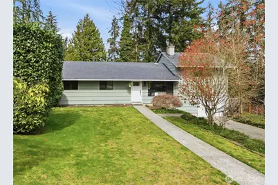 19105 18th Avenue W, Lynnwood, WA 98036 - Photo 1