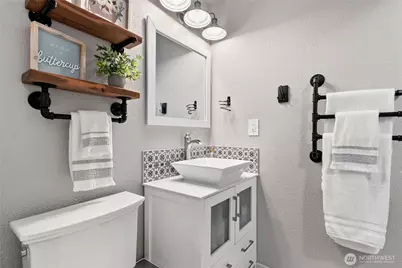 11921 Farwest Drive SW, Lakewood, WA 98498 - Photo 23